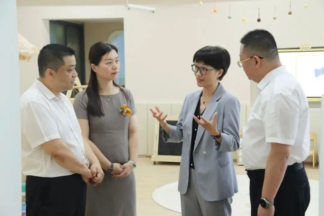 濱江區首家公立托育園正式授牌