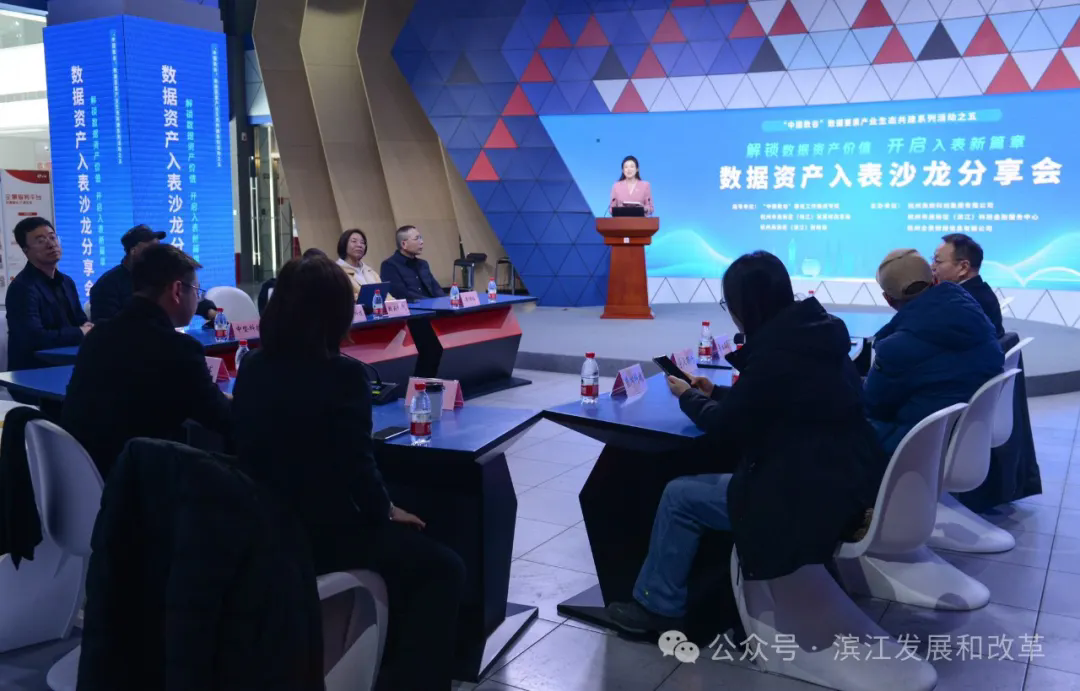 11.webp.png 11.webp.png